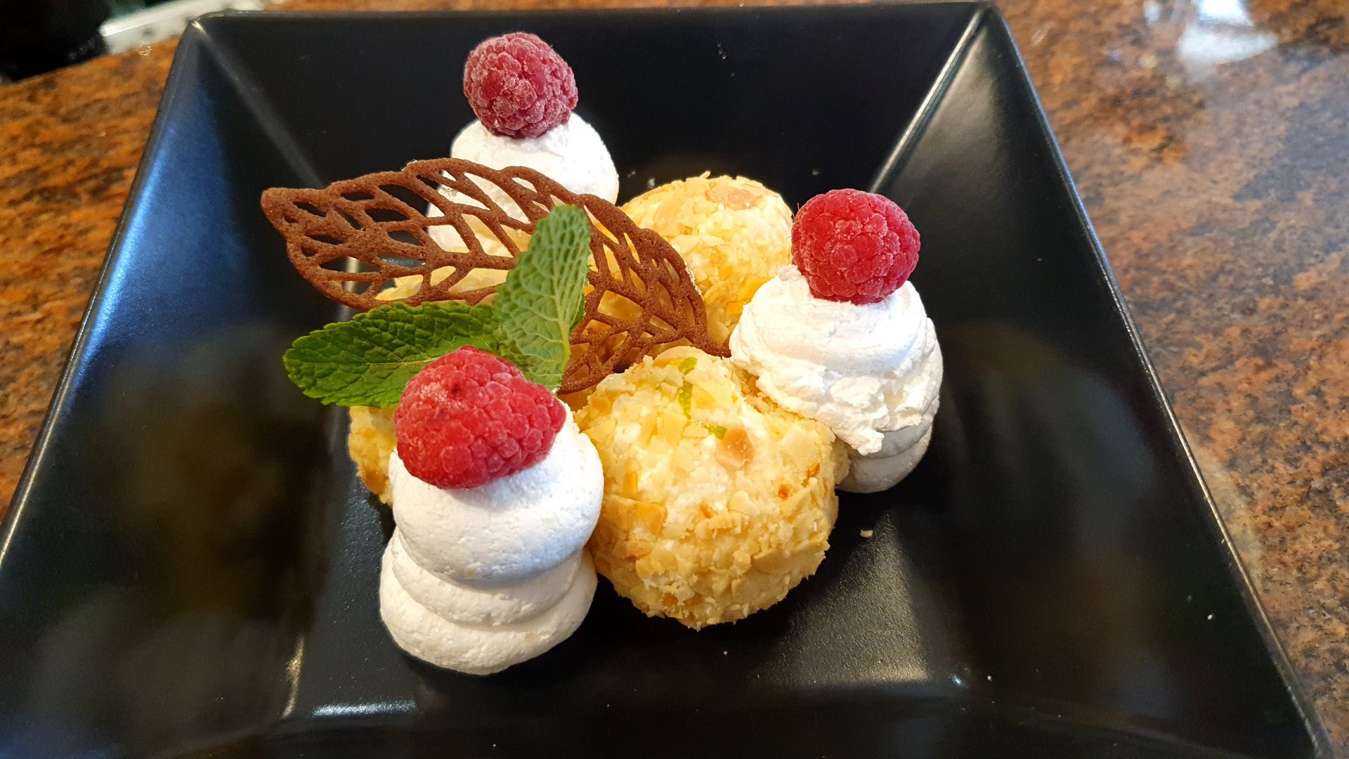 Mandulás túrógombóc